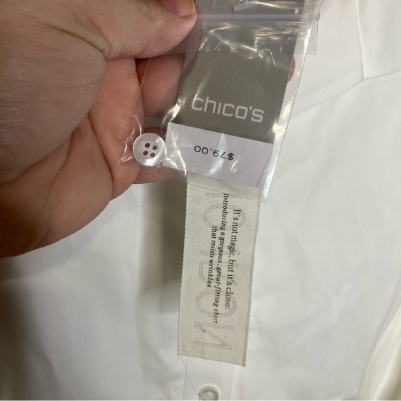 Chico’s no-iron white button down shirt women’s size 1 professional business - Picture 4 of 7